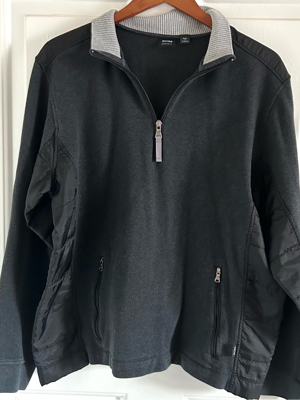 Hugo Boss Gray & Black 1/4 Zip Sweater Ribbed Mock Neck
